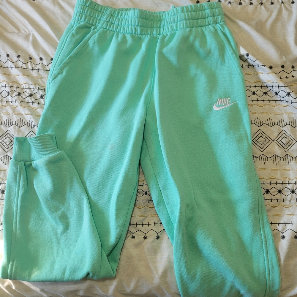 Nike Jogger Sweat Pants Mint Sz L